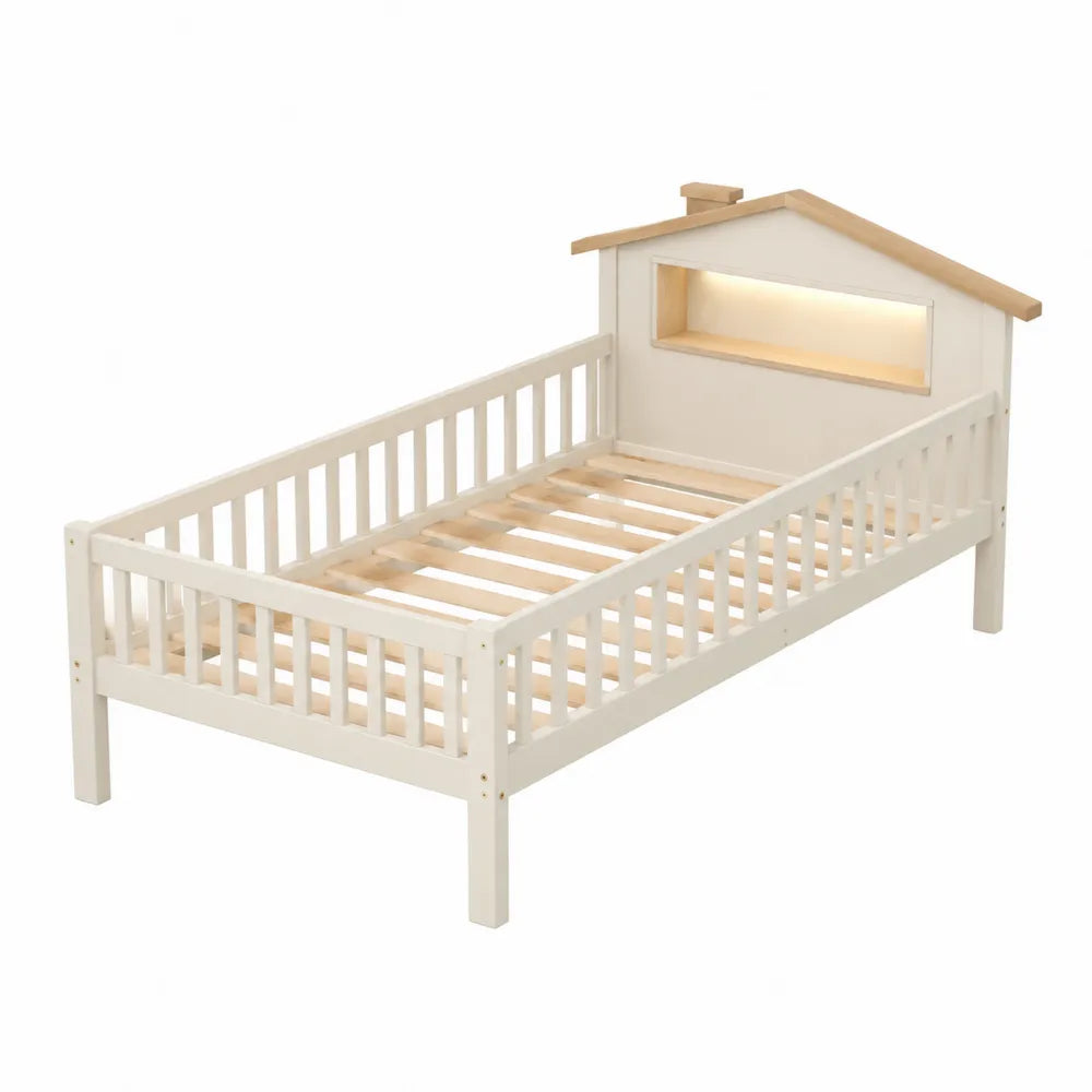 Letto per bambini rettangolare in legno massello di pino bianco e naturale con sponde rete a doghe e testiera a casetta con LED 90 x 200 cm