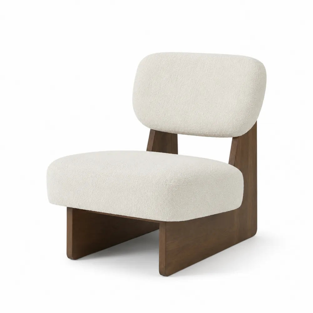 Poltrona senza braccioli con seduta imbottita in tessuto bouclé avorio struttura laterale in legno marrone 75 x 75 x 80 cm